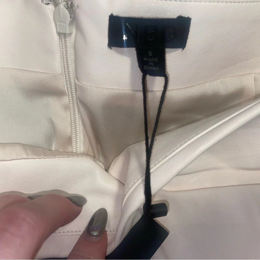 REVOLVE NBD Keoni Mini Skirt in Ivory ✨ NWT Small - Picture 10 of 10